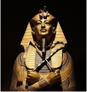 Pharaoh-Tutankhamun-3